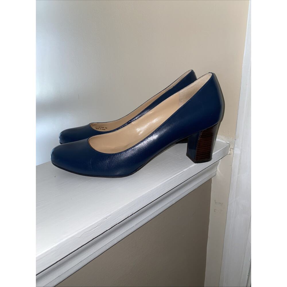 Grand OS Cole Haan Signature Navy Blue Block Heel Leather Pumps Size 10B